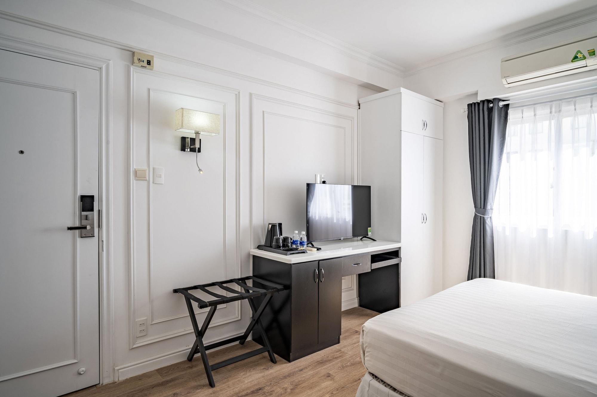 Kin Hotel Ly Tu Trong Хошимин Экстерьер фото