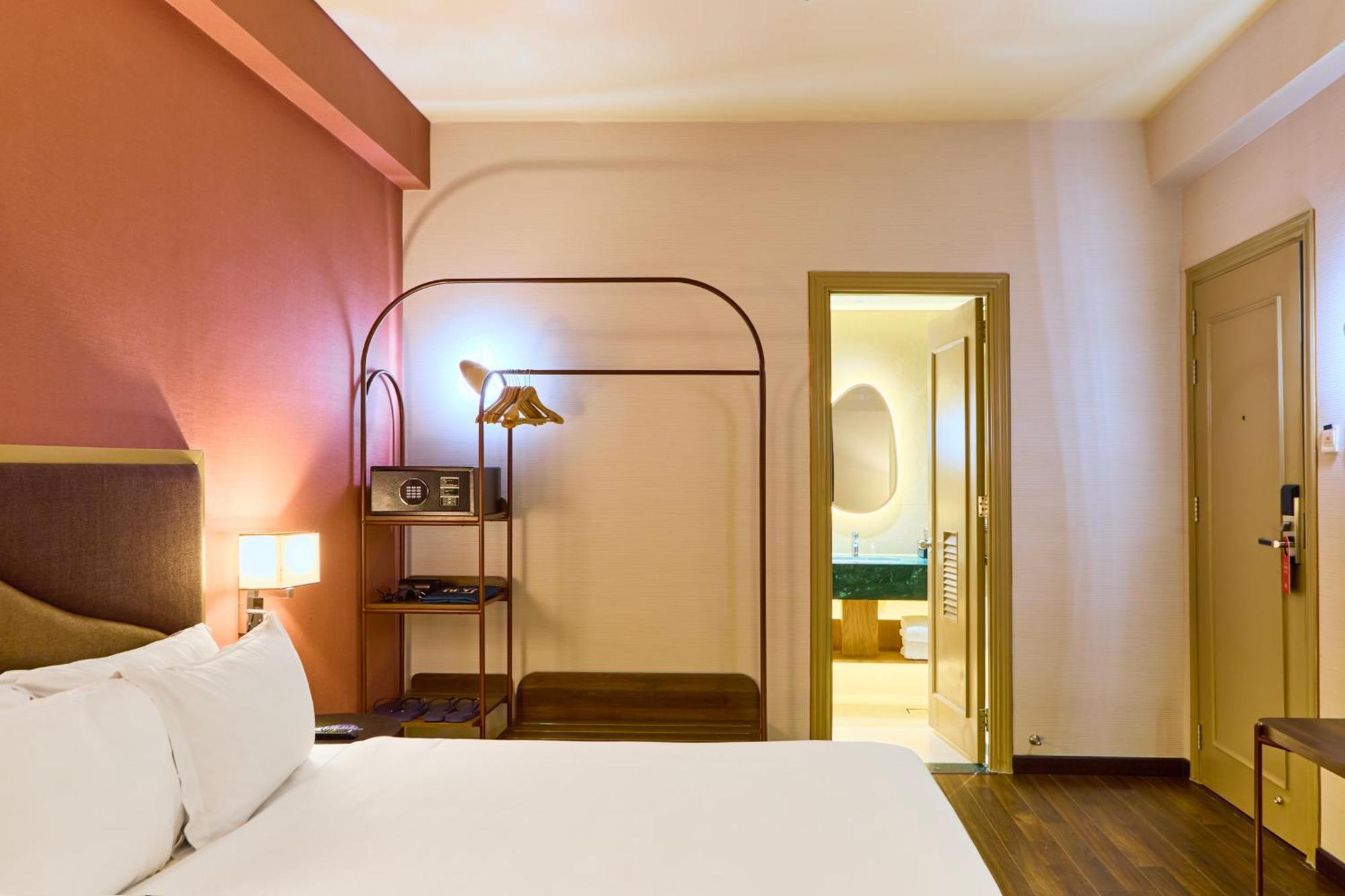 Kin Hotel Ly Tu Trong Хошимин Экстерьер фото