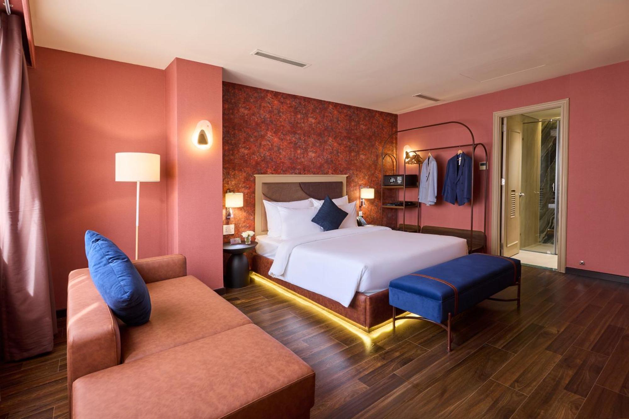 Kin Hotel Ly Tu Trong Хошимин Экстерьер фото