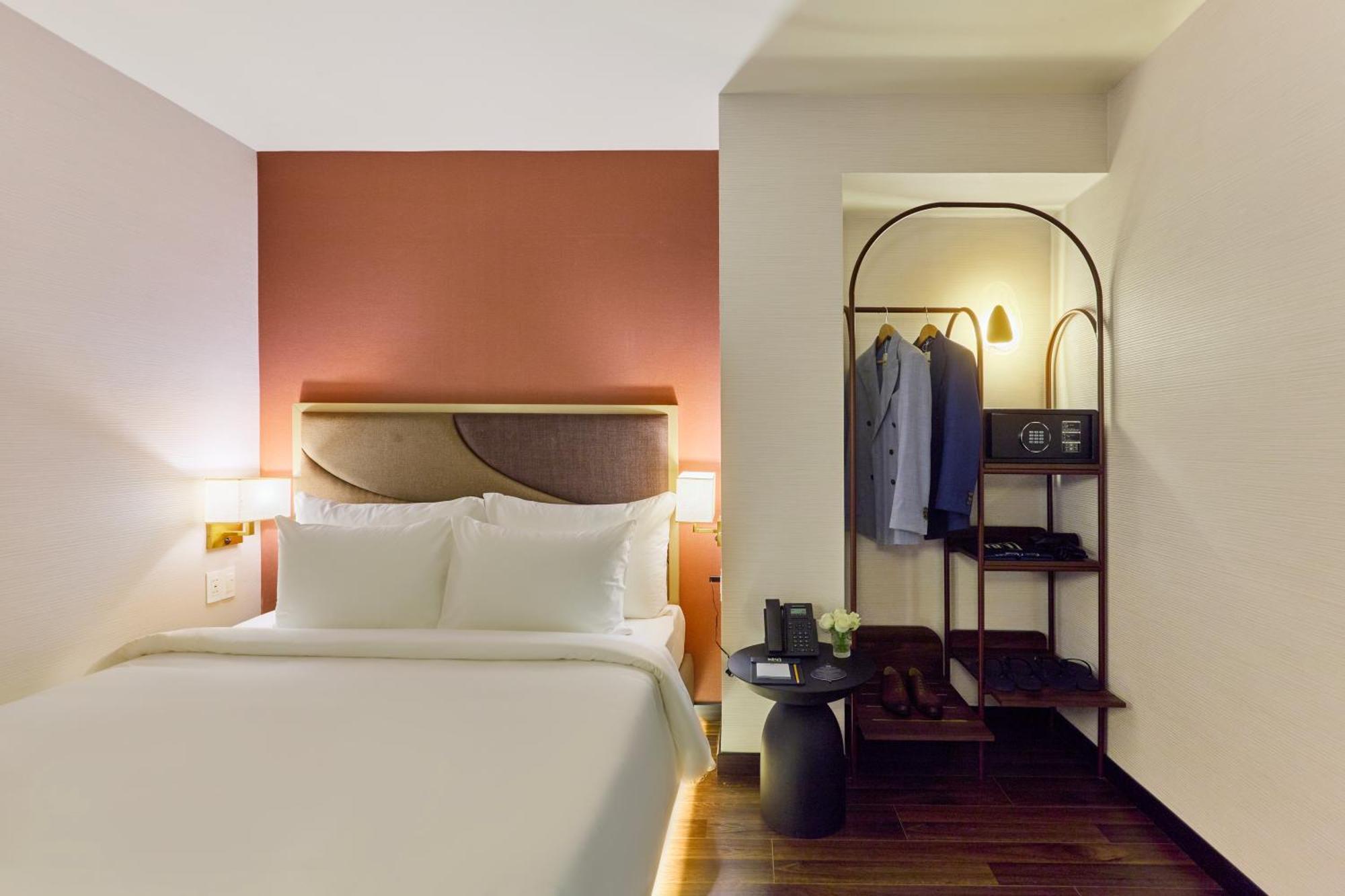 Kin Hotel Ly Tu Trong Хошимин Экстерьер фото