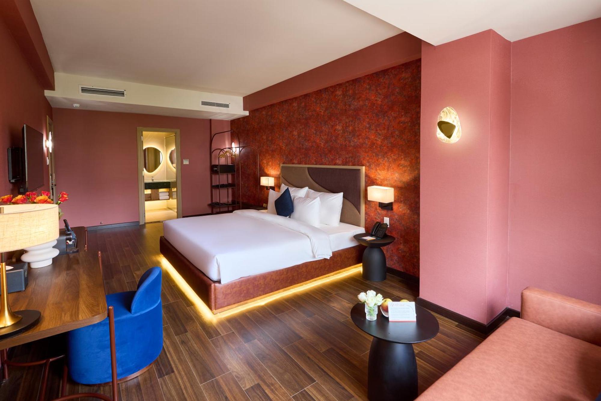 Kin Hotel Ly Tu Trong Хошимин Экстерьер фото