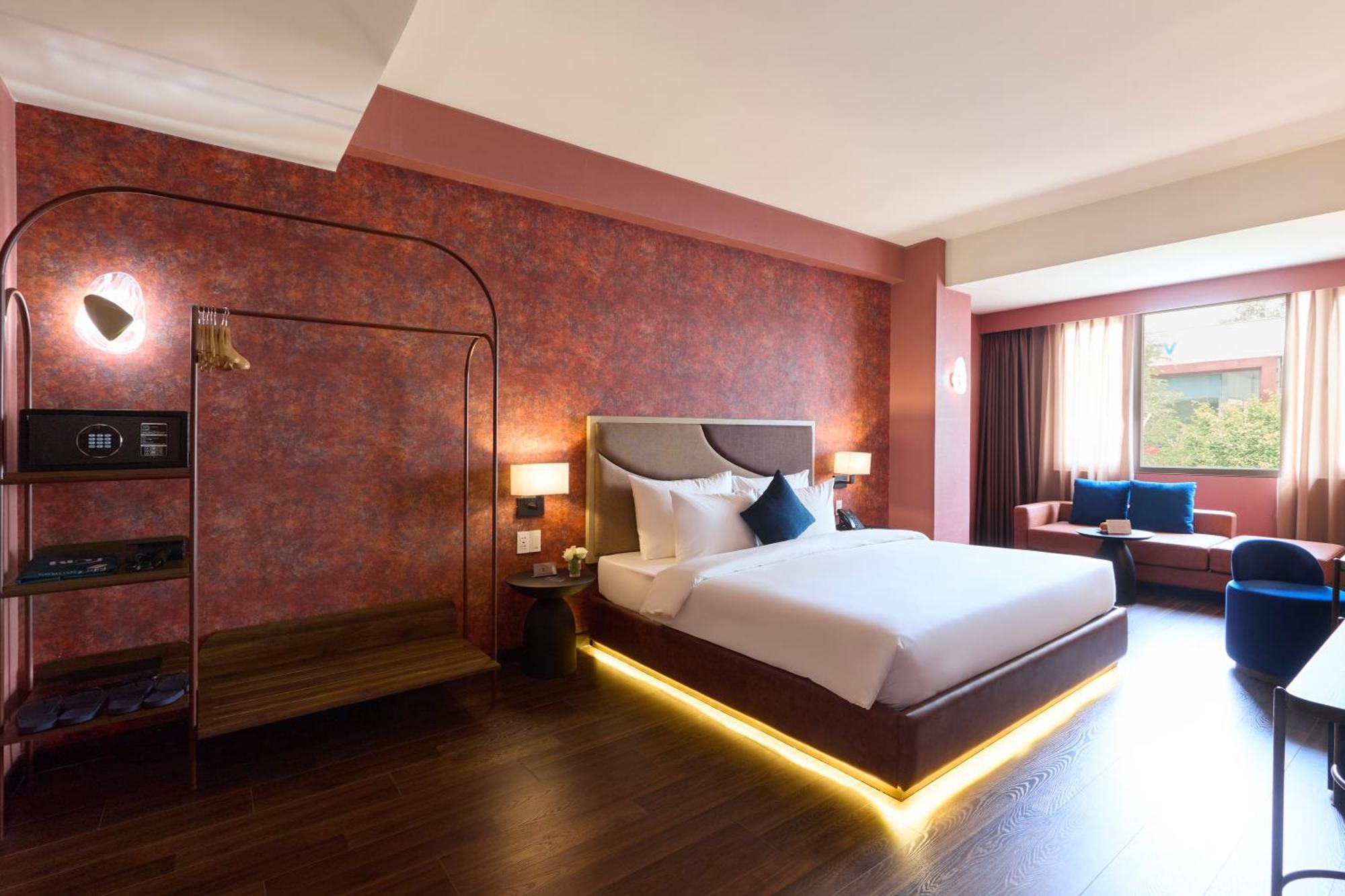 Kin Hotel Ly Tu Trong Хошимин Экстерьер фото