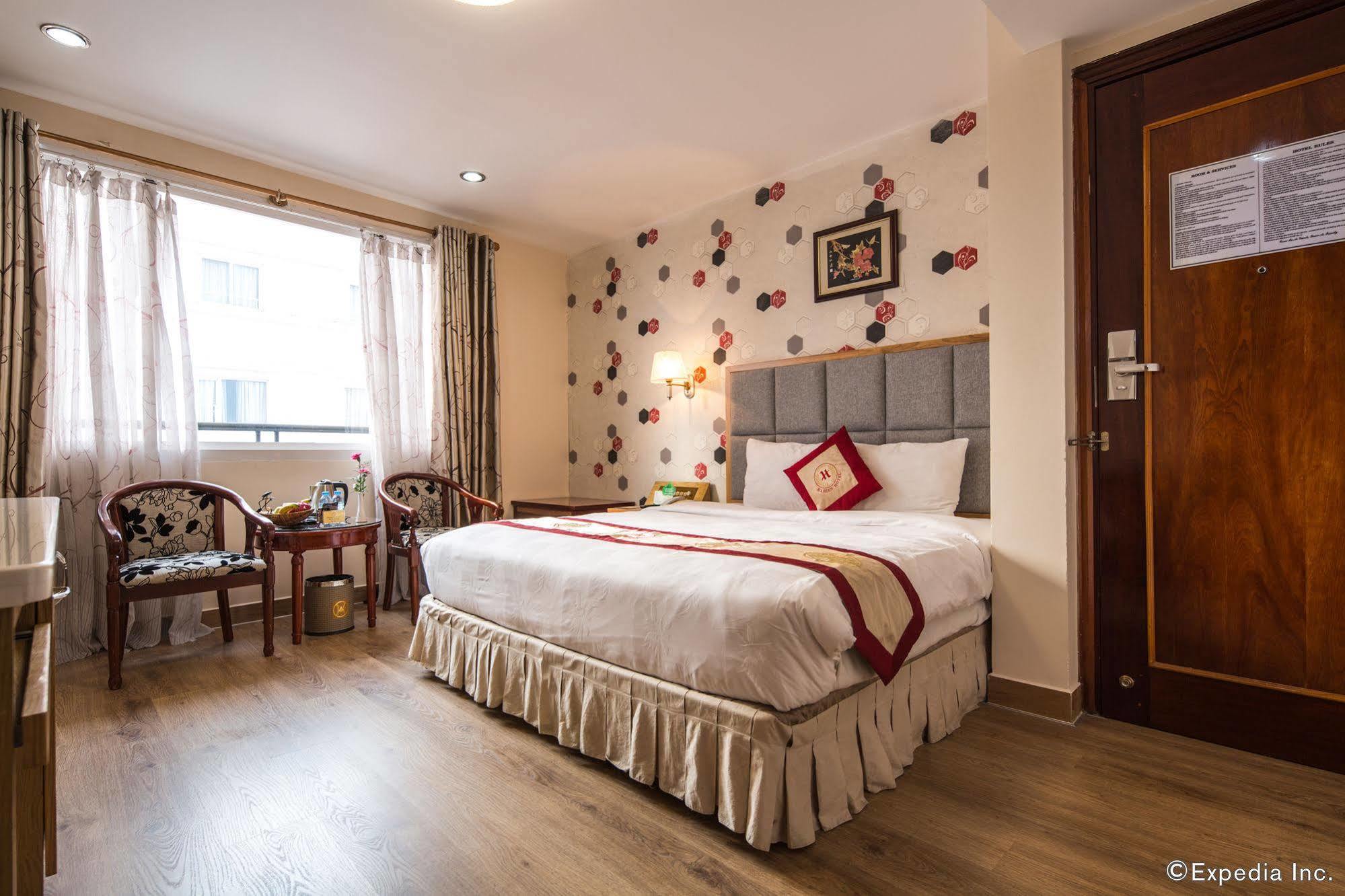 Kin Hotel Ly Tu Trong Хошимин Экстерьер фото